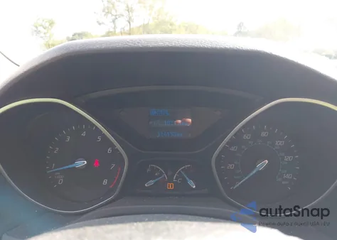 2014 Ford Focus S z USA, uszkodzony, nr VIN 1FADP3E29EL245318